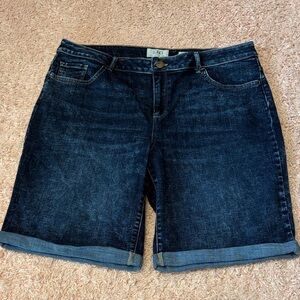 LOGO Lori Goldstein denim Boyfriend short stretch Dark blue size 16 NWOT